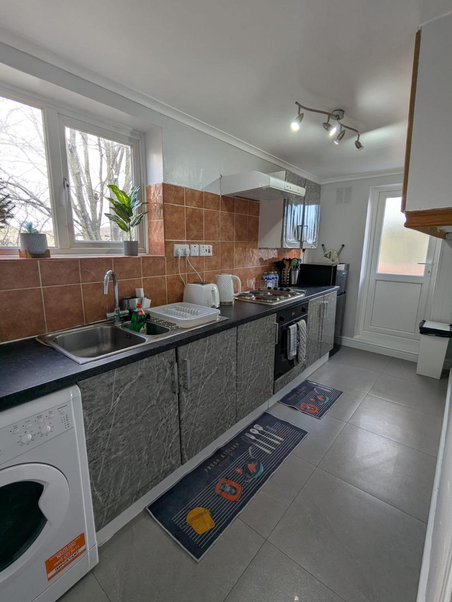 A&A Apartment Basildon Nevendon 外观 照片