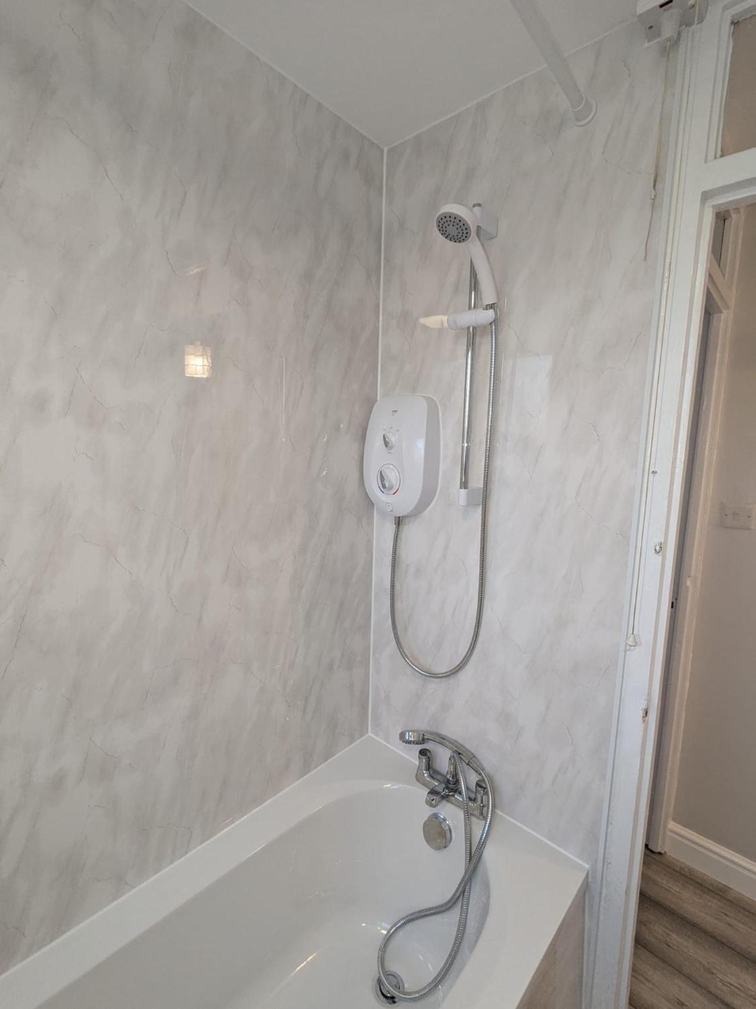 A&A Apartment Basildon Nevendon 外观 照片